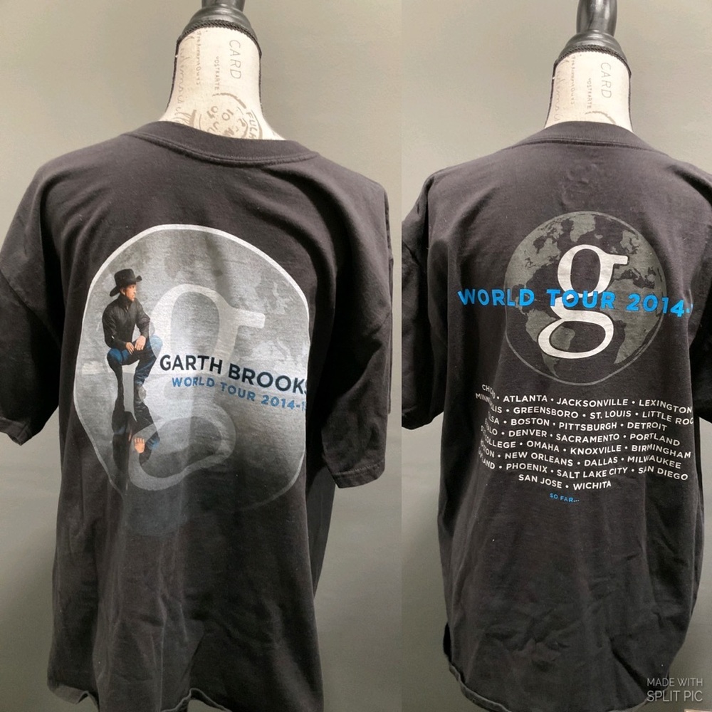 NWOT GARTH BROOKS WORLD TOUR 2014 TEE SHIRT BY HANES‎